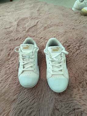 Kids PUMA Smash v2 L White Leather Gold Logo Sneakers